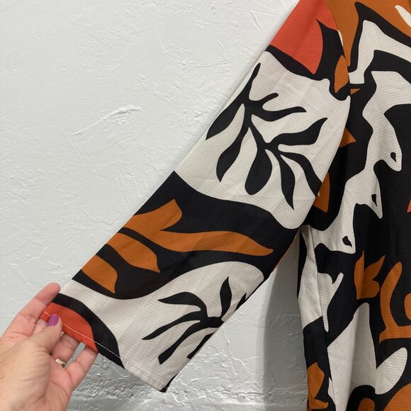 Le Streghe Womens Button up shirt 3/4 sleeves Floral Fall Leaves Italy Size M - Picture 8 of 10